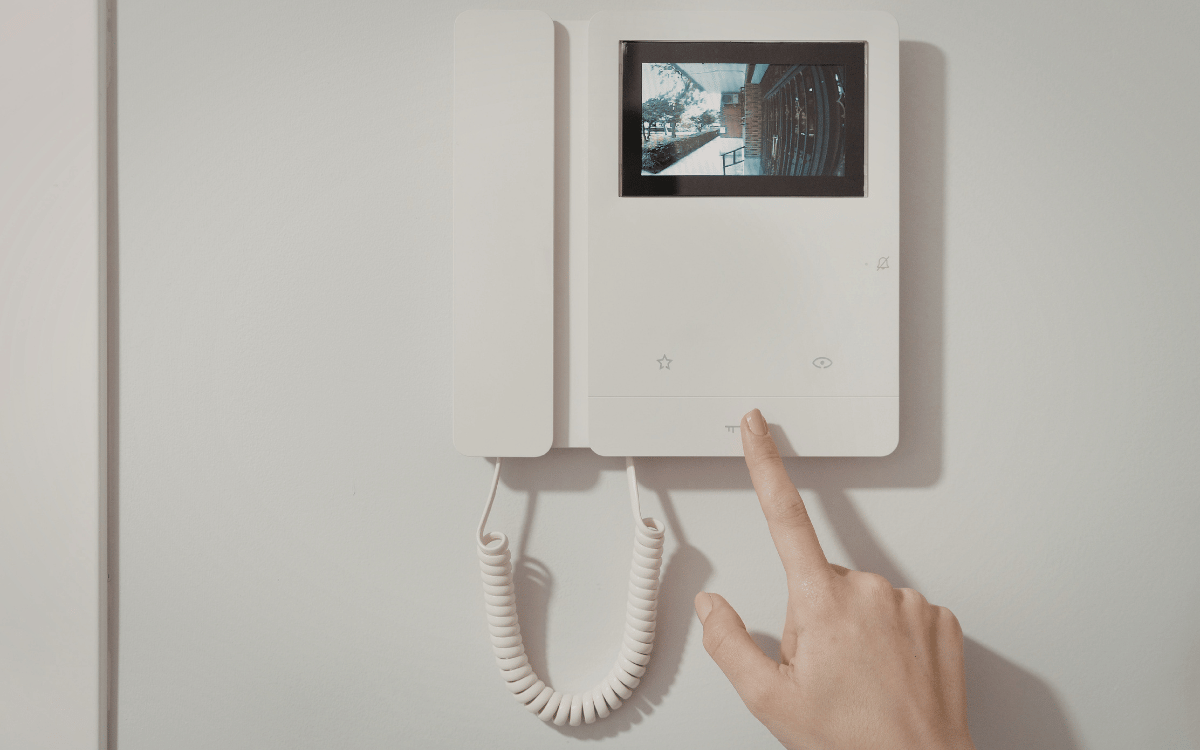 Instalación videoportero comunidad Sabadell